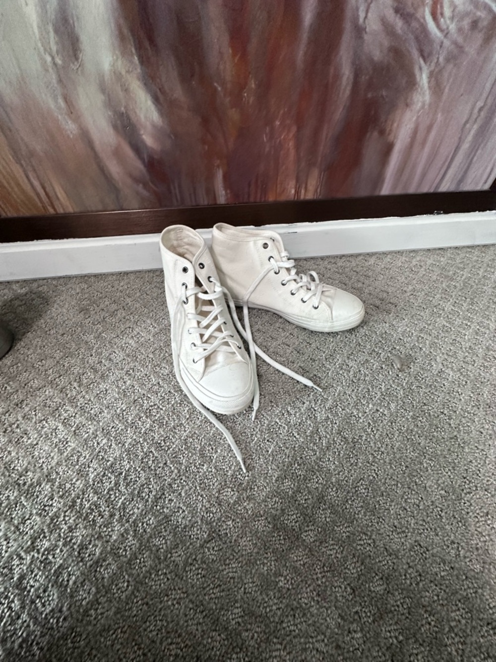 American Eagle Outfitters Lace-Up High-Top Sneakers in Off-White